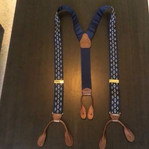 Blue and cream/taupe pattern suspenders